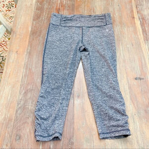 Tangerine Gray Capri Leggings Ruched Zipper Sides Small